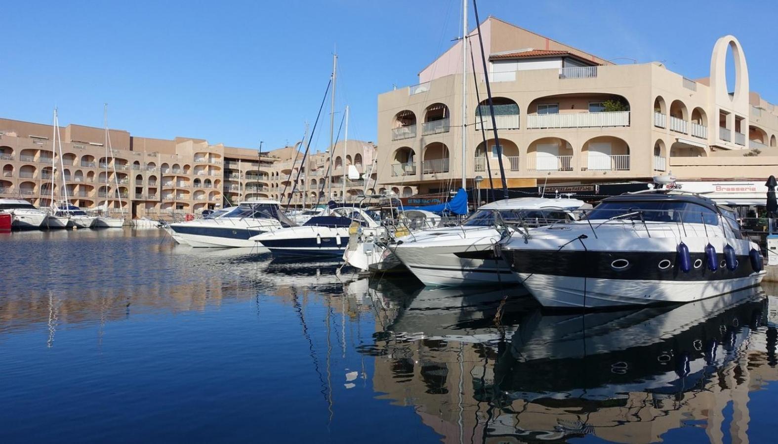 Studio A 100 M Du Port Et 500 M Des Plages อิแยร์ ภายนอก รูปภาพ
